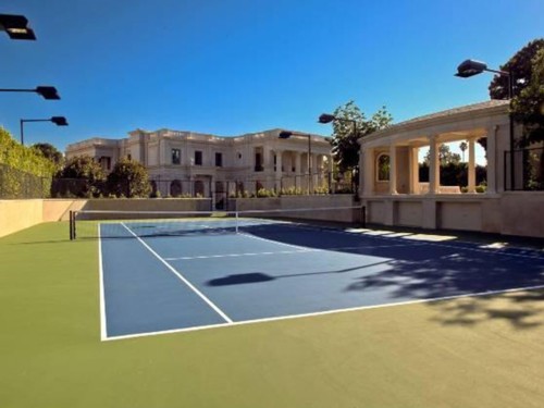 Choáng ngợp trước vẻ lộng lẫy của biệt thự nghìn tỷ-sân tennis