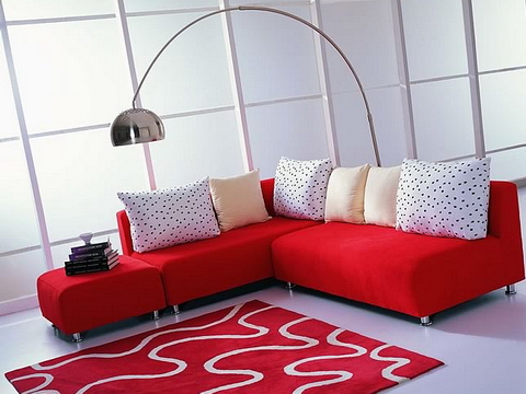 chọn sofa không có tay vịn lưng thấp tạo cảm giác thoải mái